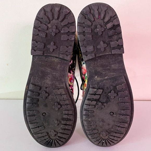 Epic Floral Combat Boots - Picture 5 of 5